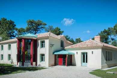 Design ideas for a transitional exterior in Nantes.