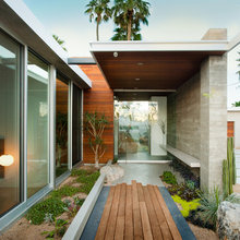 Courtyard / Terrace / Balcony