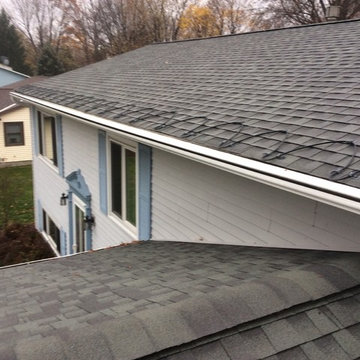 120 volt Raychem ice cables over leaf guard style gutters.