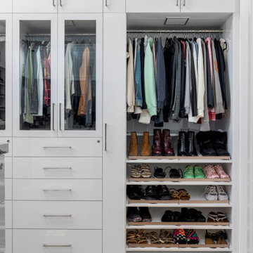 Luxurious Walk-in Closet with Island