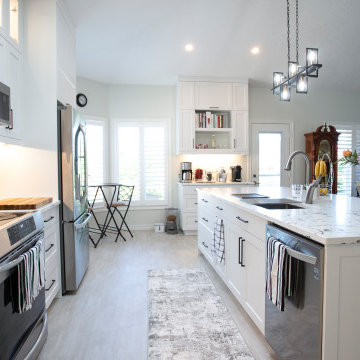 Boneventure - Custom Kitchen