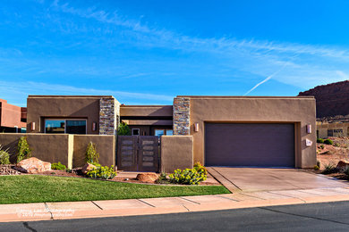 Inspiration for a transitional home design remodel in Salt Lake City