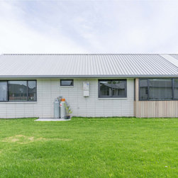 Premier Estate Brick in White - Products