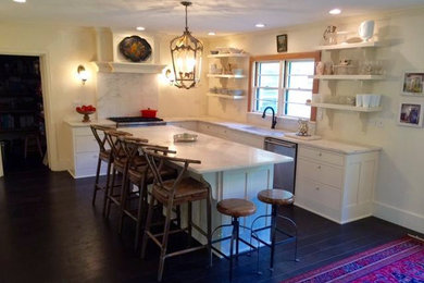 Open concept kitchen - large cottage l-shaped dark wood floor open concept kitchen idea in Louisville with an undermount sink, shaker cabinets, white cabinets, quartzite countertops and an island