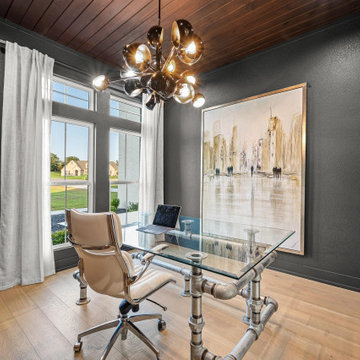 Bold black and white Modern Estate