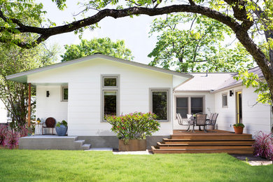 Transitional gable roof idea in Other
