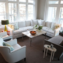 Small sitting room/family room
