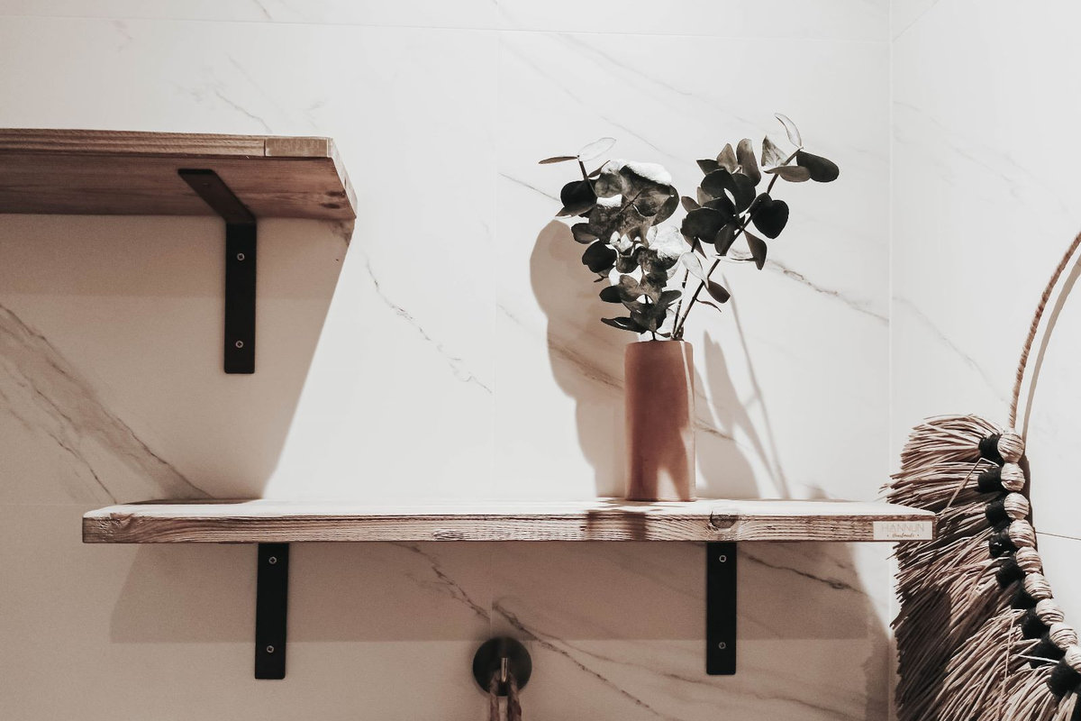 Baño tipo spa en vivienda boho chic en Gijón