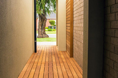 Design ideas for a traditional home design in Adelaide.