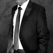 Charles Mbewes foto