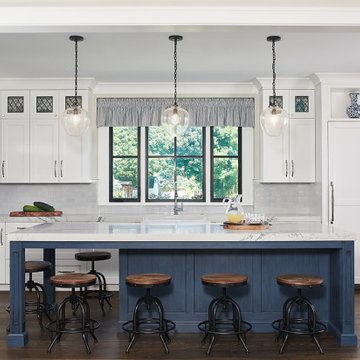 Classic Farmhouse Kitchens