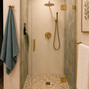Penthouse Condo Apaerment in Square 1 - Remodeling