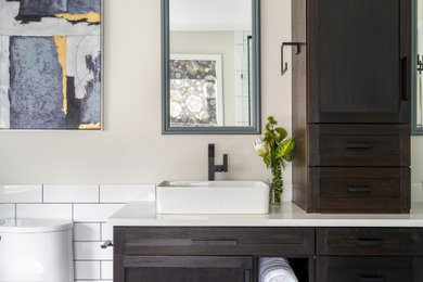 This is an example of a transitional bathroom in New York.