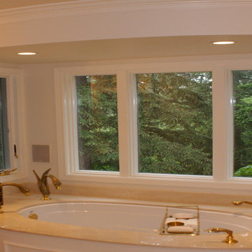 Custom Bathroom & Vanity