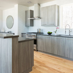 Harmoni Mountain Modern - Kitchen Cabinetry