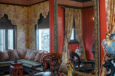 Home design - mid-sized traditional home design idea in San Francisco