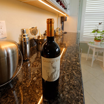 Naples Florida White Shaker Bar