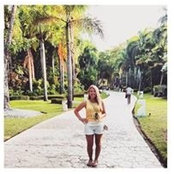 Nina Carmella's photo