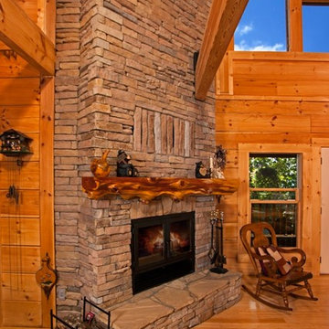 The Chilhowee Log Home