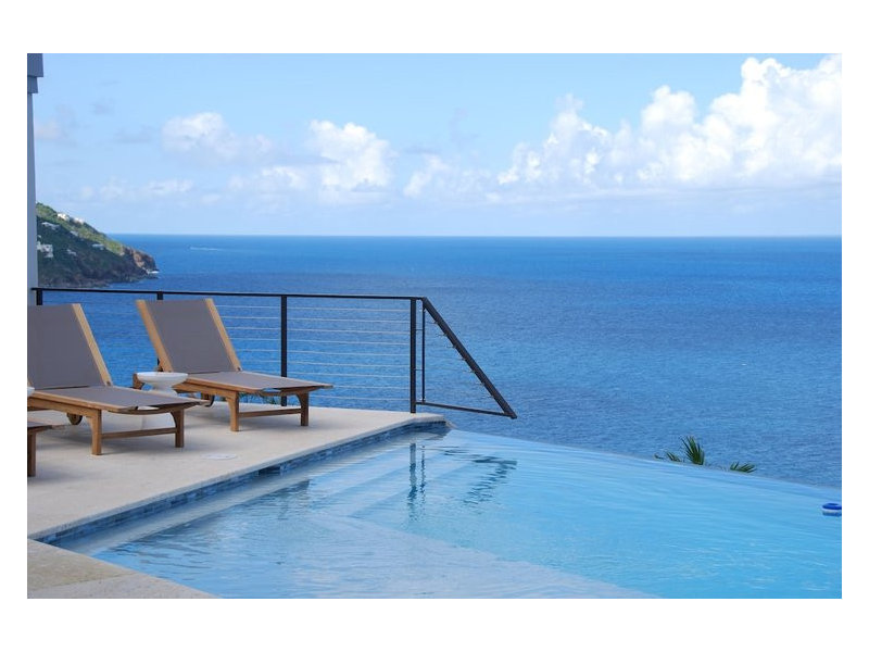 Saint Thomas Pool Deck