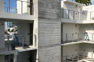 Minimalist exterior home photo in Miami