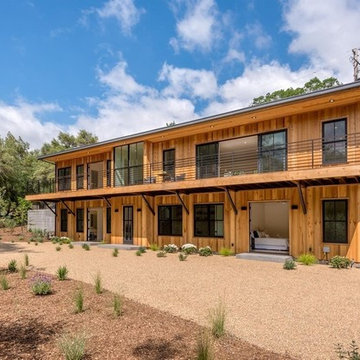 2 Story Creekside