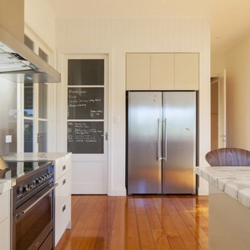Queenslander House - Kitchen