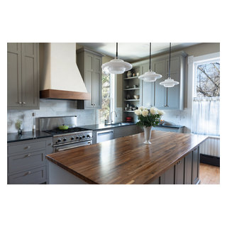 St Paul Kitchen - Traditional - Kitchen - Minneapolis - by Steven ...