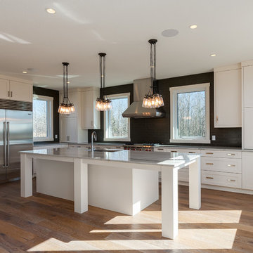 Modern Custom Acreage - Woodlands, AB