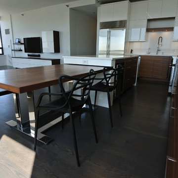Custom Kitchen with High Grade Plastic Finished Cabinets