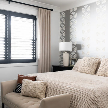 Sophisticated & Modern: A seamless blend of classic & contemporary elements.