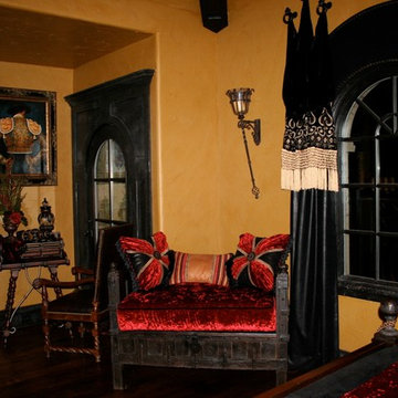 Tuscan Old World