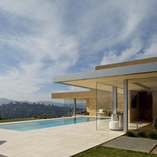 MODERN EXTERIOR