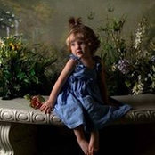 Victoria Beland's photo