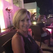 Laura Larson's photo