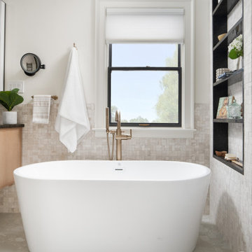 Gallery House: Bathroom 1