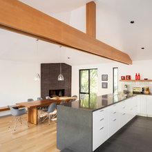 lake kitchen
