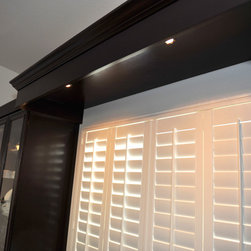 China Cabinet in Dark Cherry - China Cabinets And Hutches