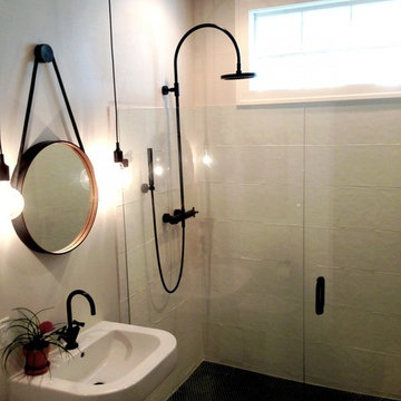 South Tampa Guest Bath