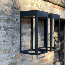 LIGHTING - Outdoor Hanging Lights