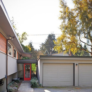 Tess Christenson - Home Exterior