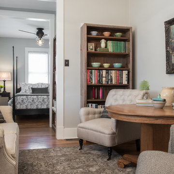 Bungalow Parlor