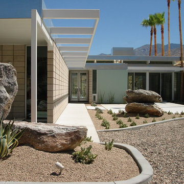 Palm Springs Modern Front Entry