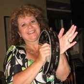 Sharon Nesbitt's photo
