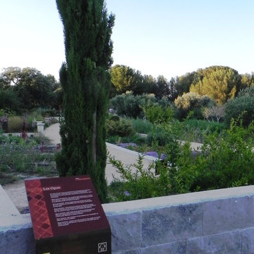 JARDIN ANTIQUE MEDITERRANEEN