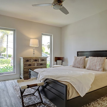3070 NE 42nd St Bedroom