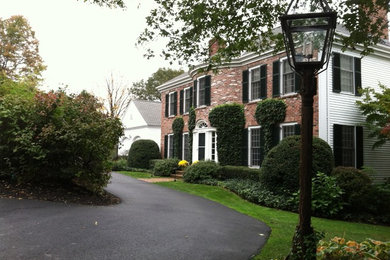 Example of a classic home design design in Boston