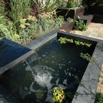 Victorian Courtyard Garden - Ilford, Essex