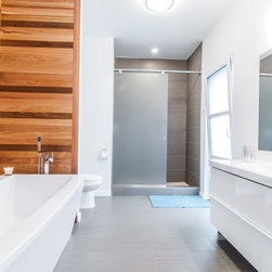 Ensuites | Soak Up the View - Windows And Doors