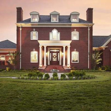 Murray nostalgic home - living, dining, kitchen, library